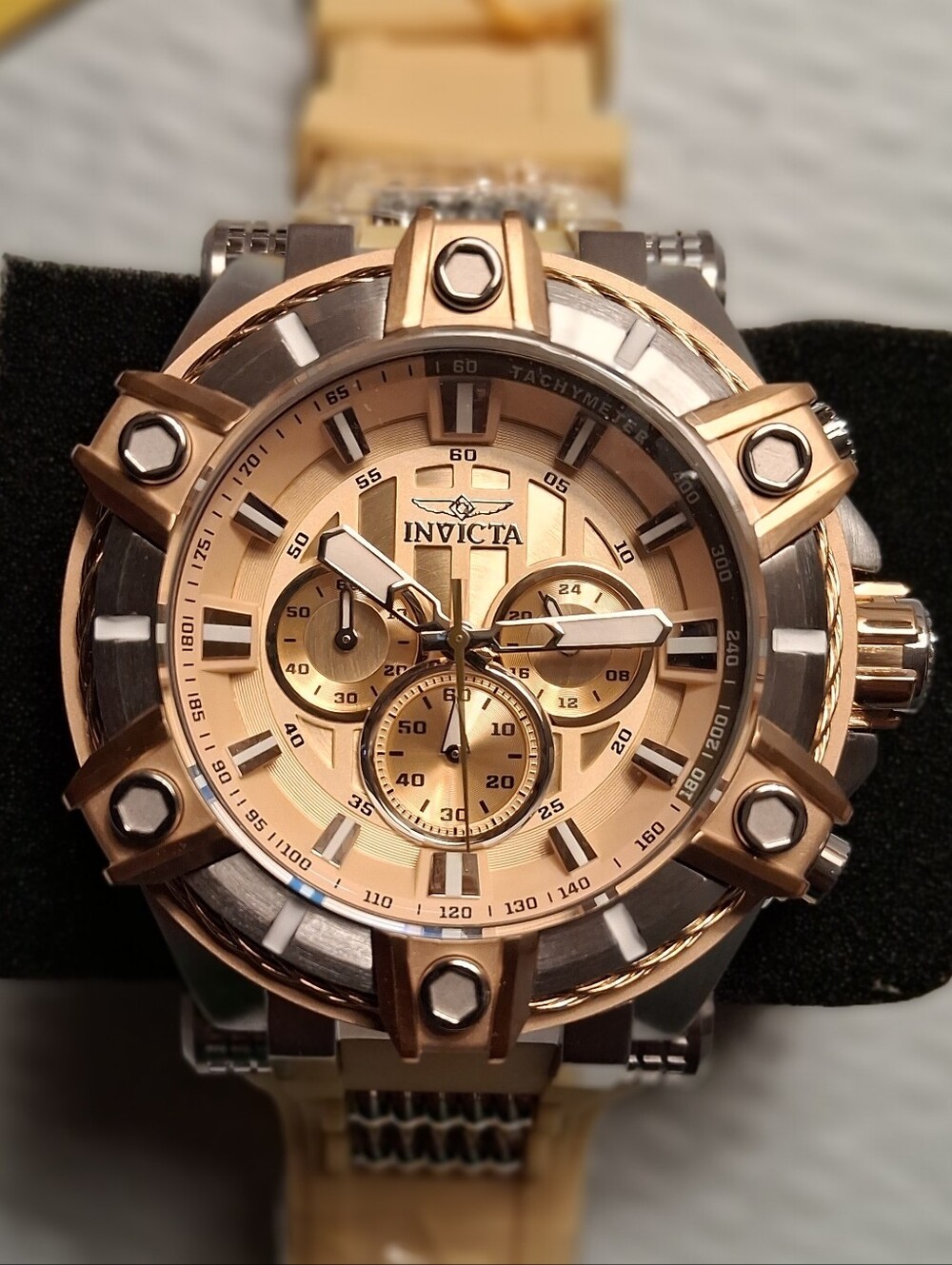 New Invicta Bolt Surge Chronograph Watch